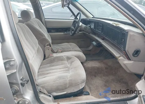1997 Buick Lesabre Custom из США, поврежденный, VIN 1G4HP52K2VH412399